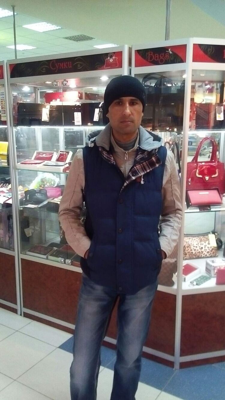  29471117  Ulugbek, 44 ,    
