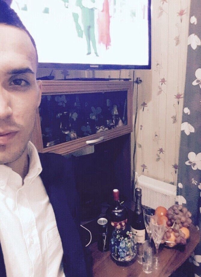  27645207  , 33 ,    -