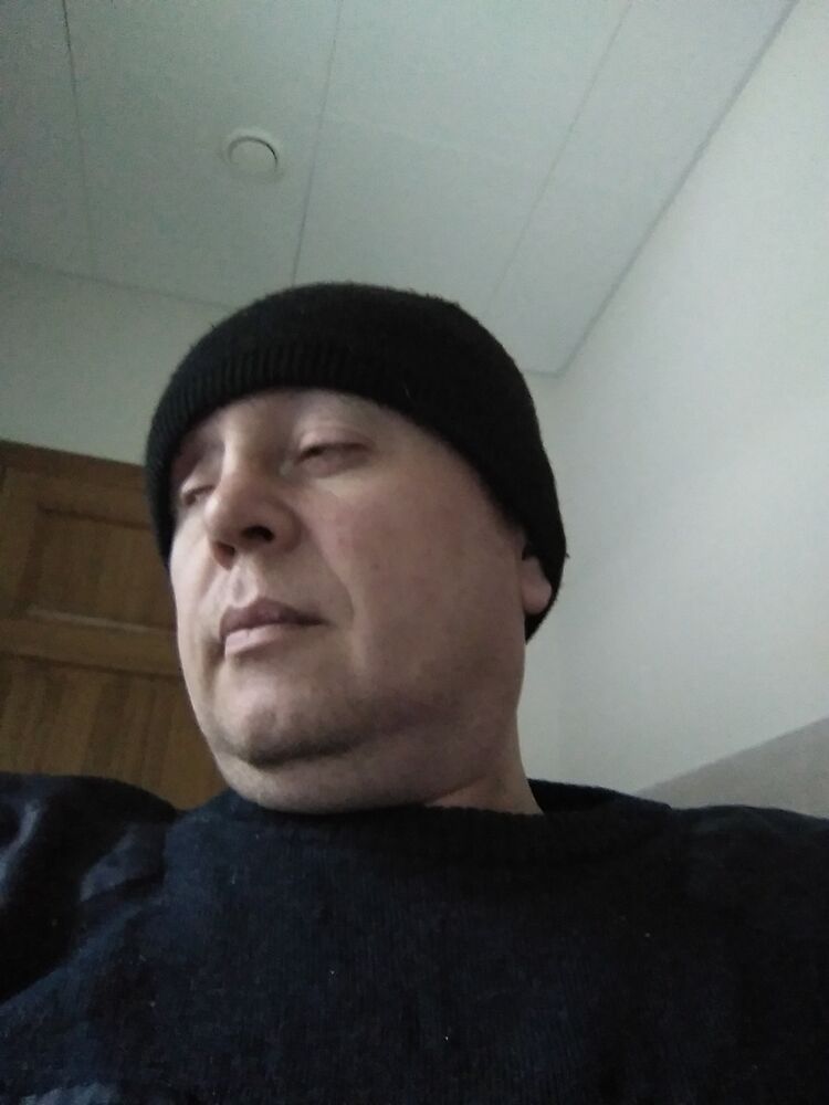  19042527  , 46 ,    