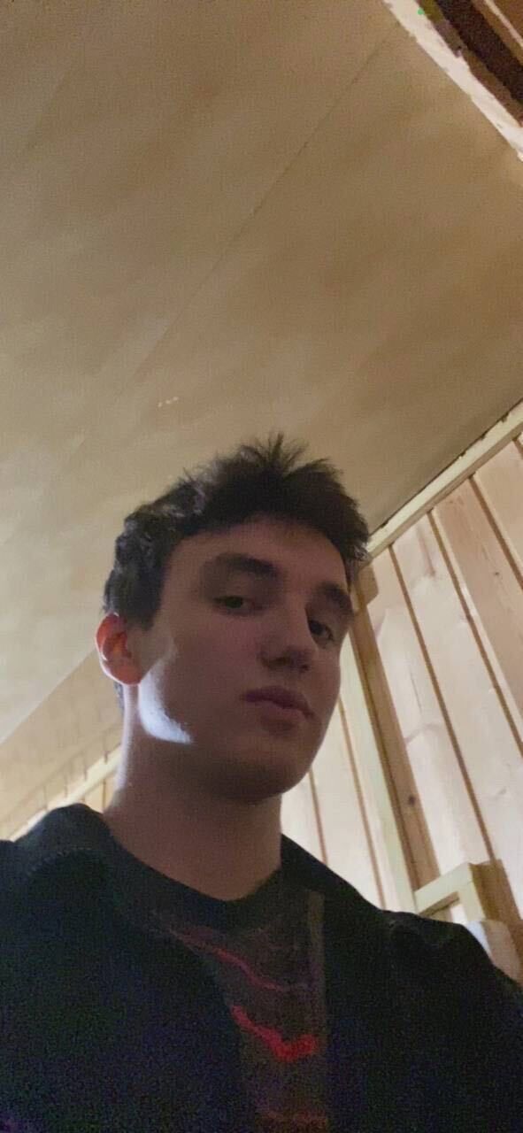  42247787  , 22 ,    