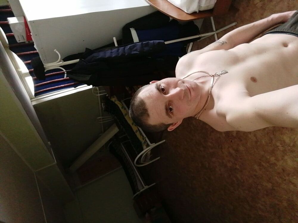 ���� 25124687 ������� ����, 32 ����, ���� ���������� � �����������