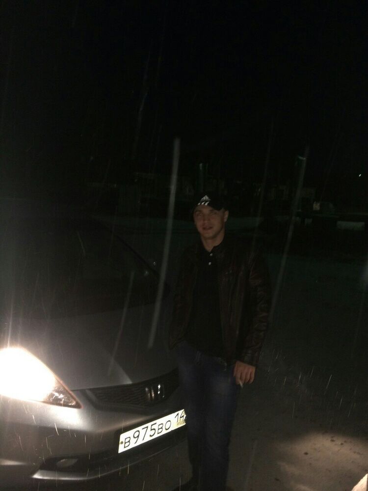  9021077  , 34 ,    