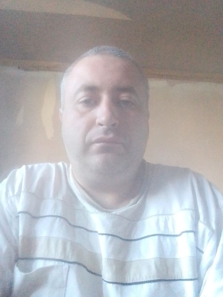  ,   Ryra, 38 ,   ,   