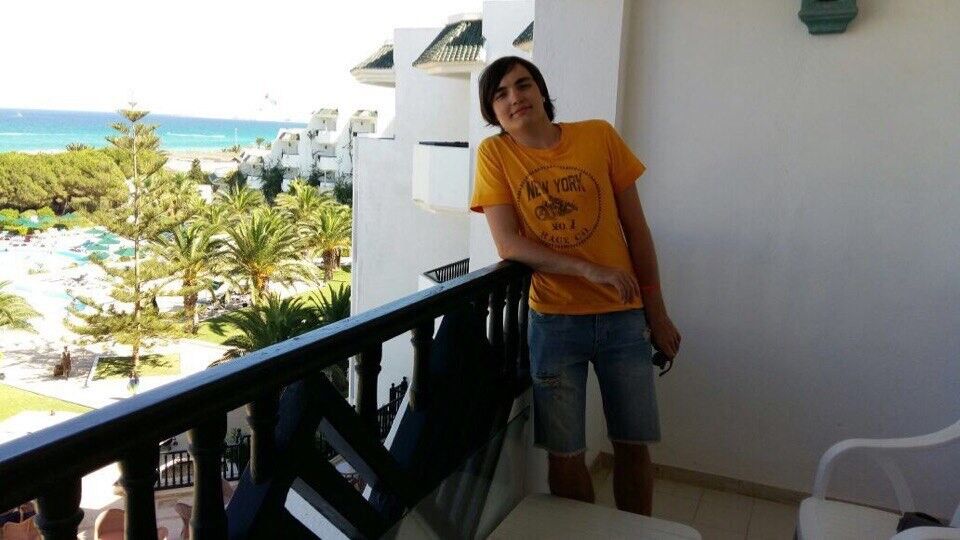  10837247  Bla, 27 ,    -