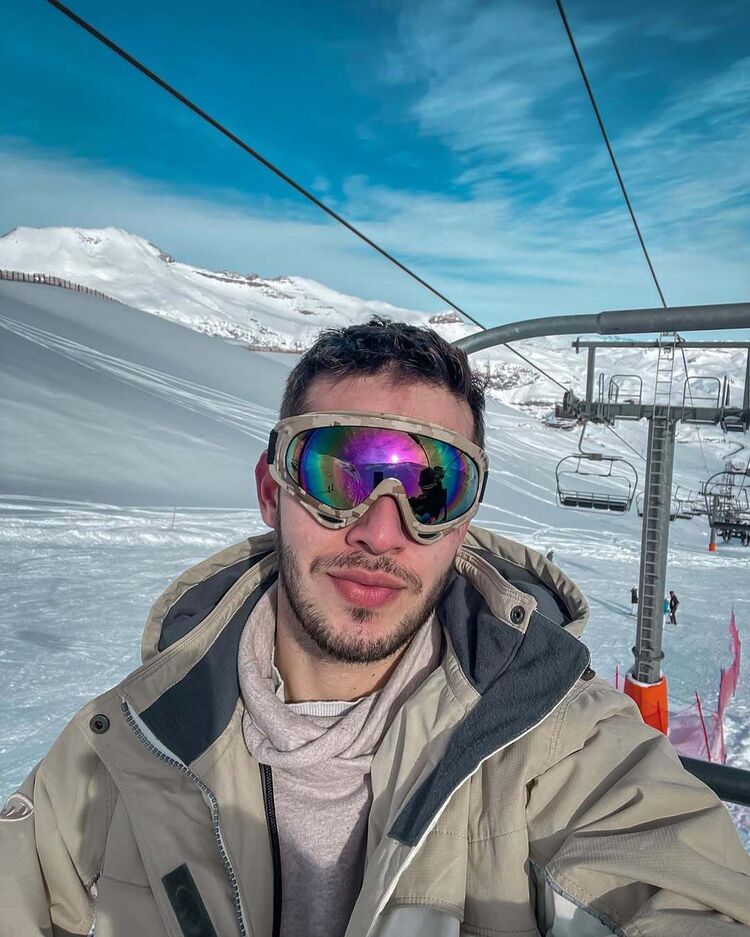 ���� 54763327 ������� �����, 37 ���, ���� ���������� � ���������