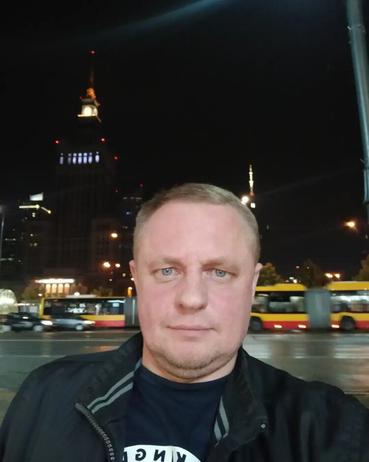  ,   Olek, 48 ,   ,   , c 