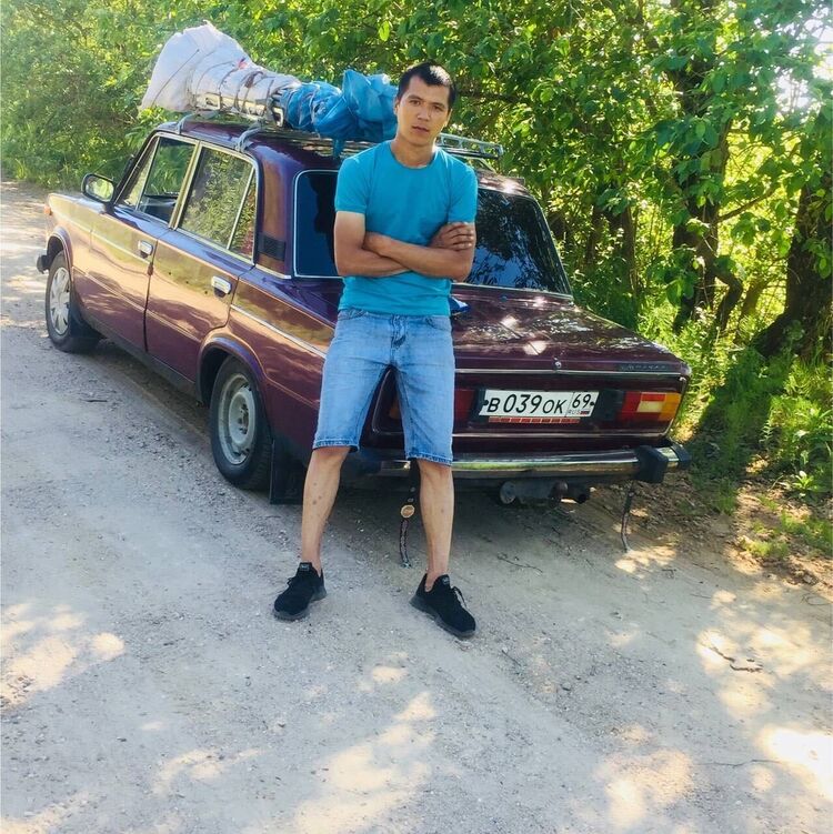  28156247  , 33 ,    