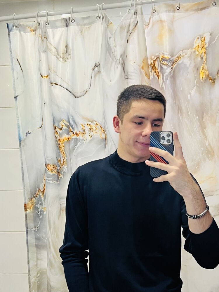  48759557  , 24 ,    