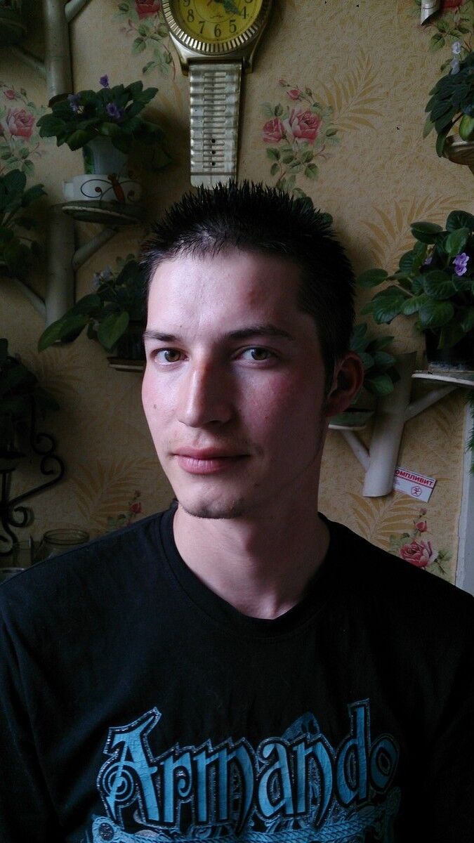  7618827  Rinat, 40 ,    