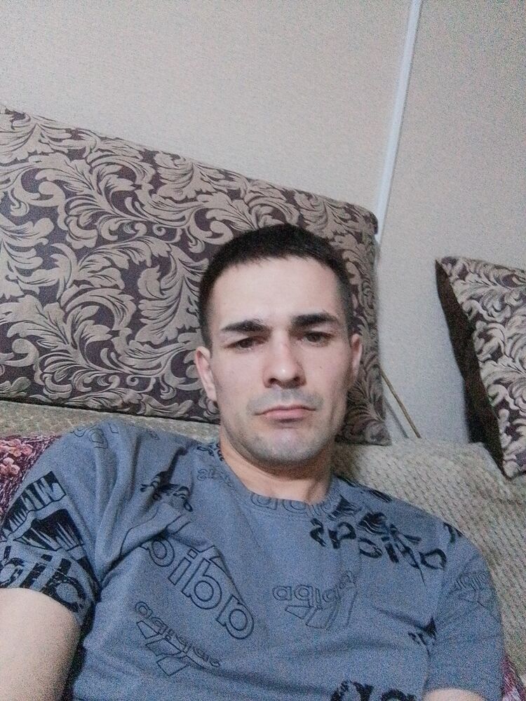  33649897  , 38 ,    