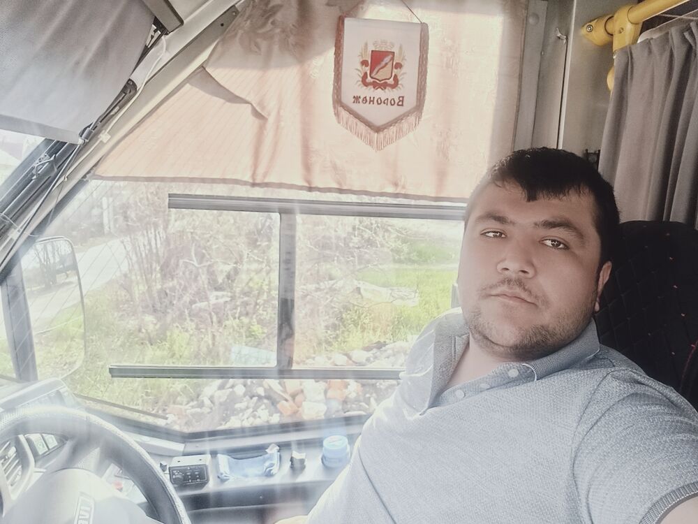  50907687  Muborak, 27 ,    