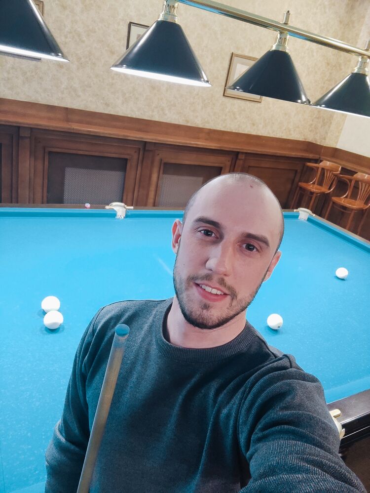  42308227  , 33 ,    