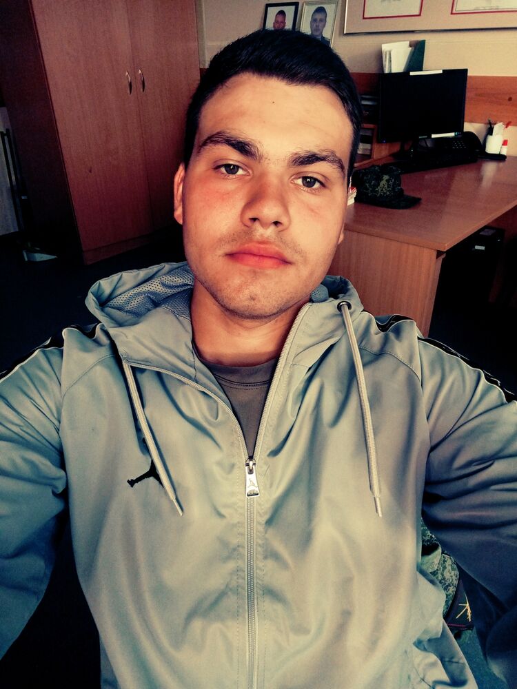  45580147  , 22 ,    