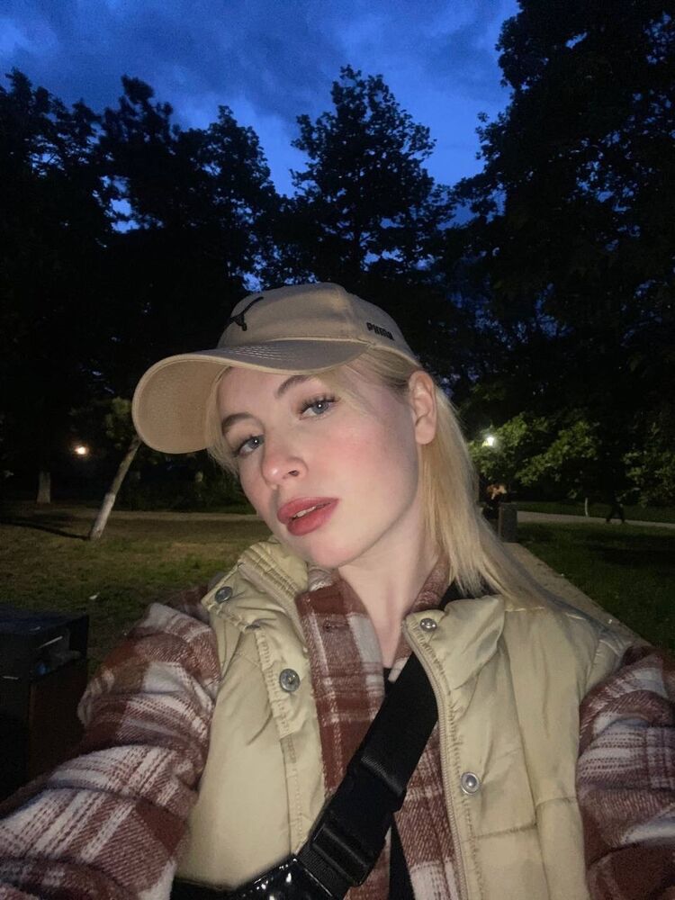  -,   , 22 ,   ,   