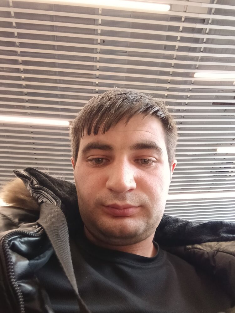  41772267  Lyova, 25 ,    