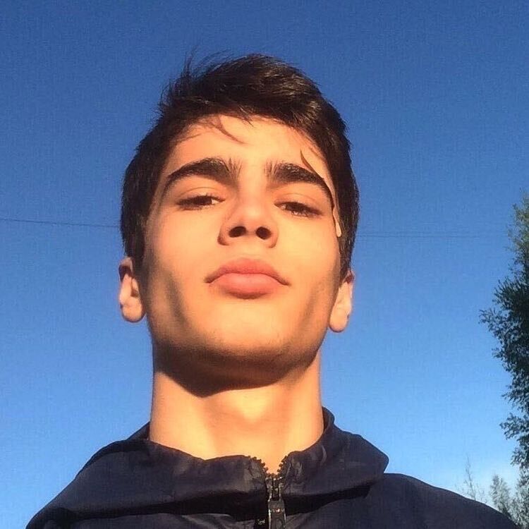  -,   , 22 ,     , 