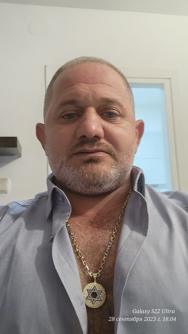 Hadera,   , 51 ,   ,   , c 