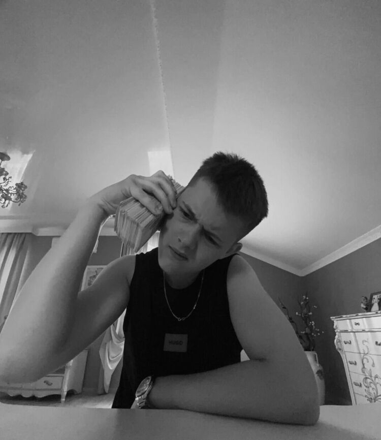 ���� 35927647 ����� ����, 21 ���, ���� ���������� � �������-��-����