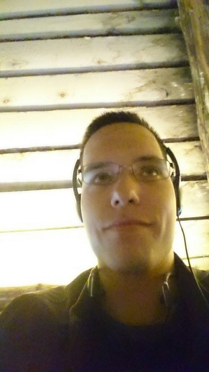  8455607  Sergei, 29 ,    
