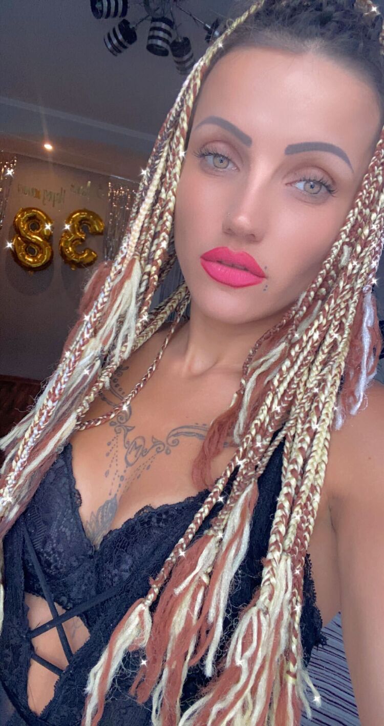 24066987  Anyuta, 35 ,    