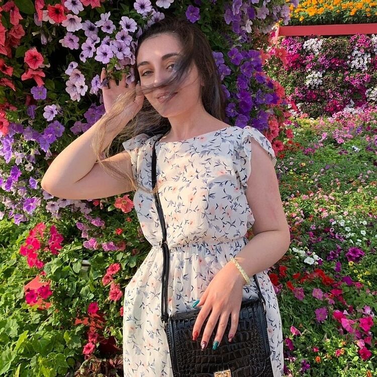  ,   Albina, 24 ,   ,   