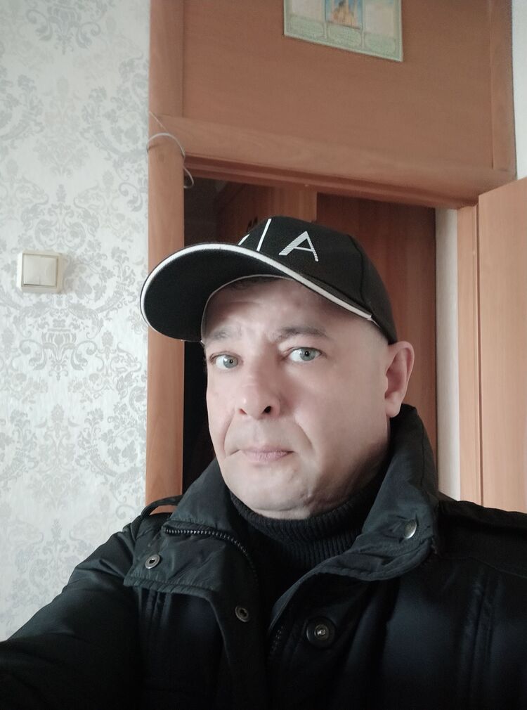  41691727  , 49 ,    