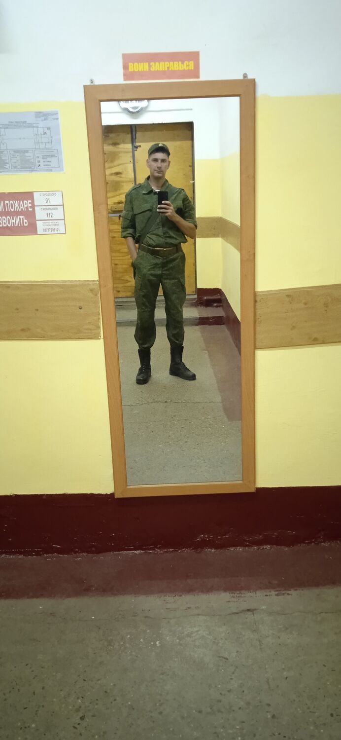  48018847  Yury, 35 ,    