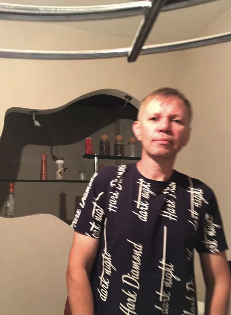  45653897  , 44 ,    