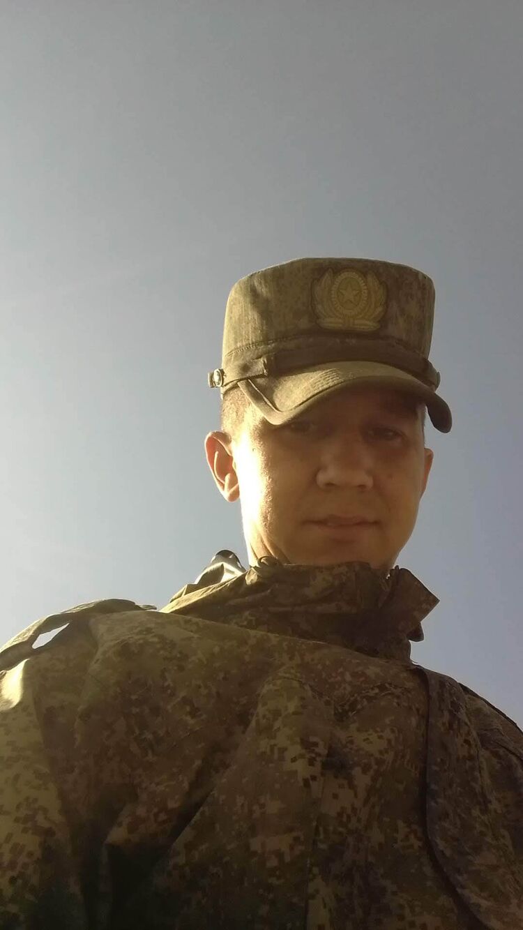  25978817  Ruslan, 36 ,    