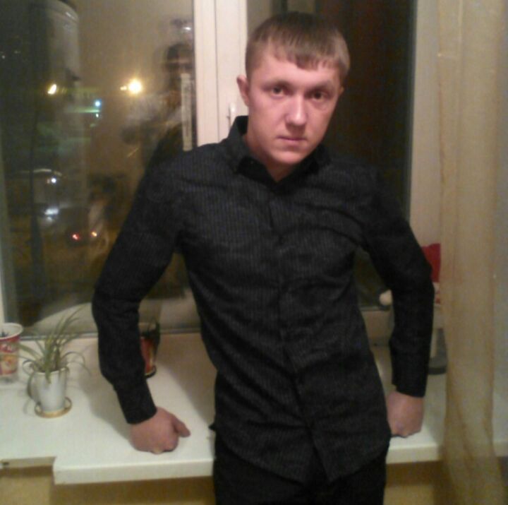  ,   Andrei, 32 ,     , c 