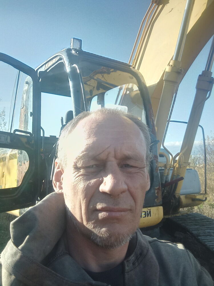  21334437  , 47 ,    