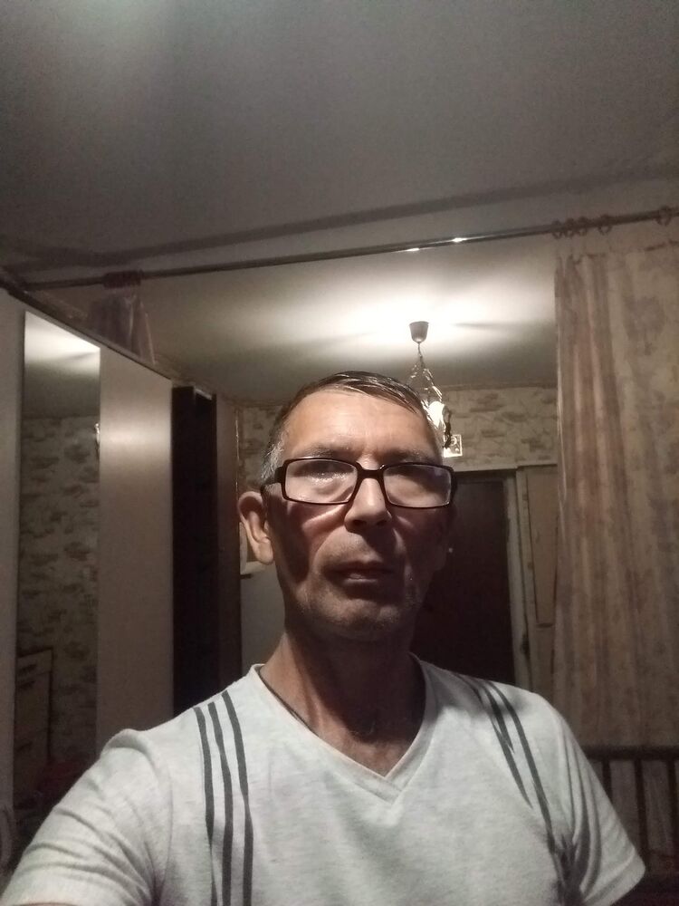  36363447  , 49 ,    