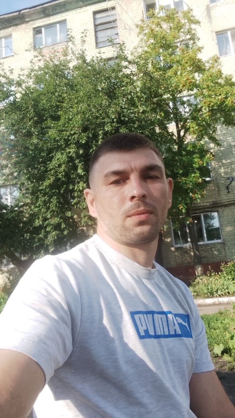  41618037  , 34 ,    
