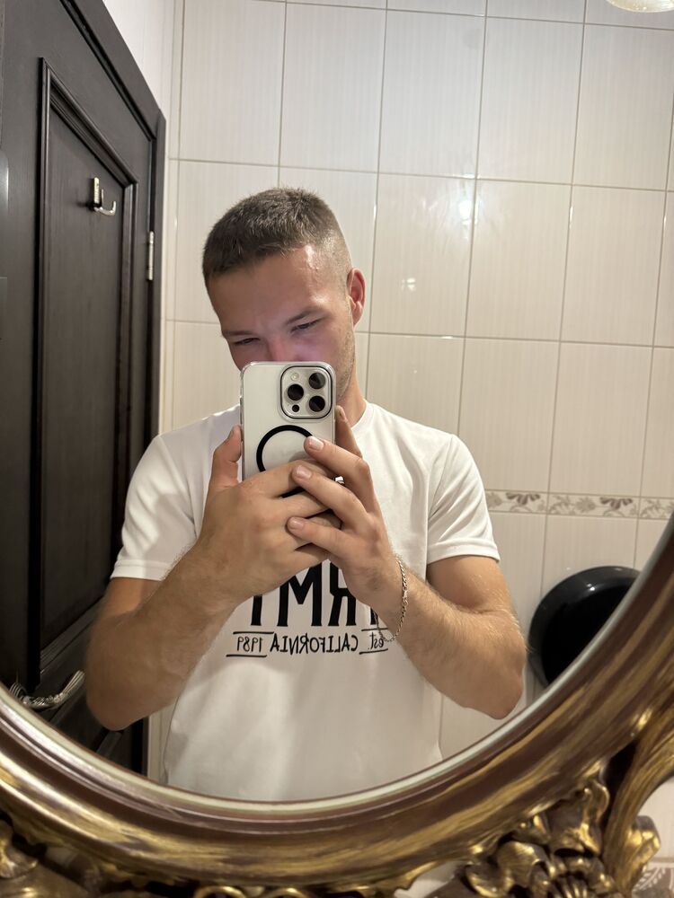  45809717  , 28 ,    