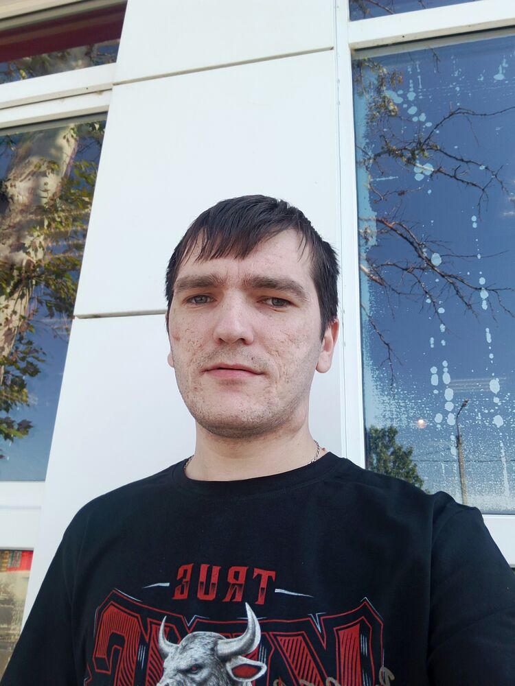  53043877  , 27 ,    
