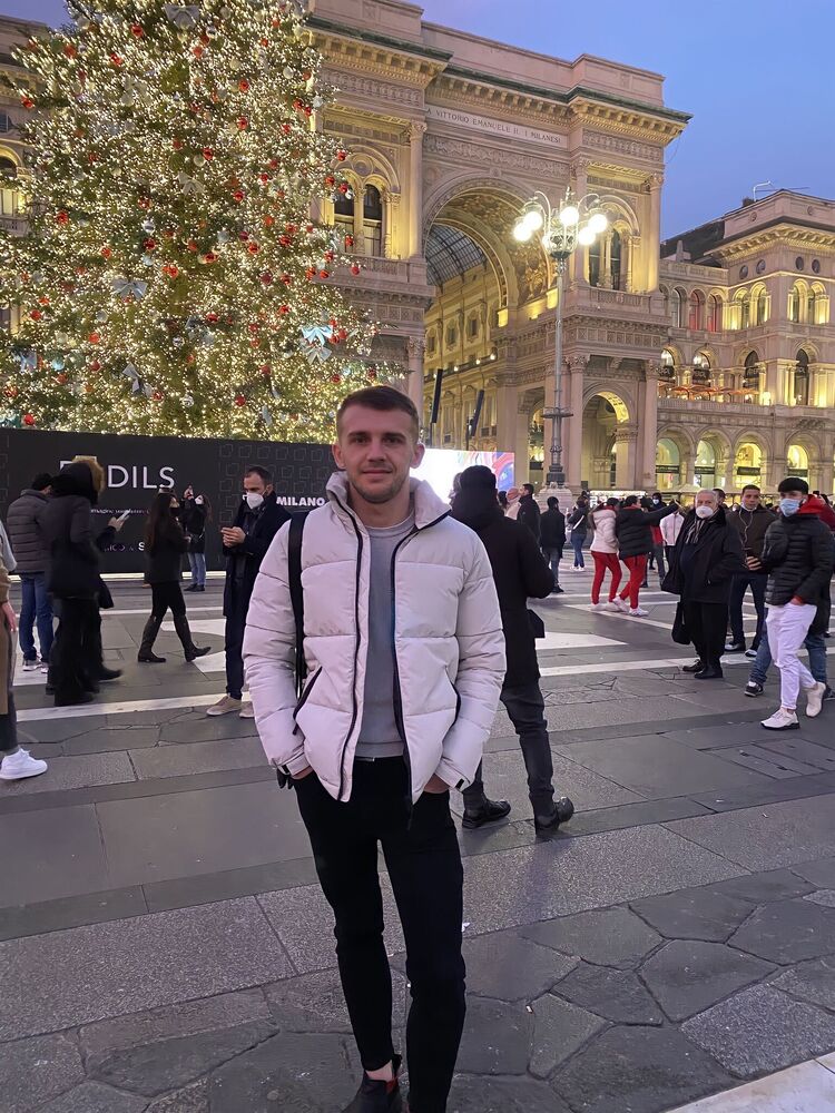  Hanau am Main,   Denis, 28 ,   ,   