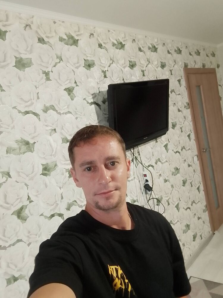  52796907  Nik, 36 ,    
