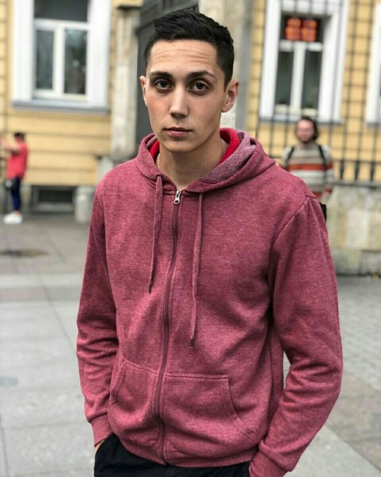  19168677  , 27 ,    -