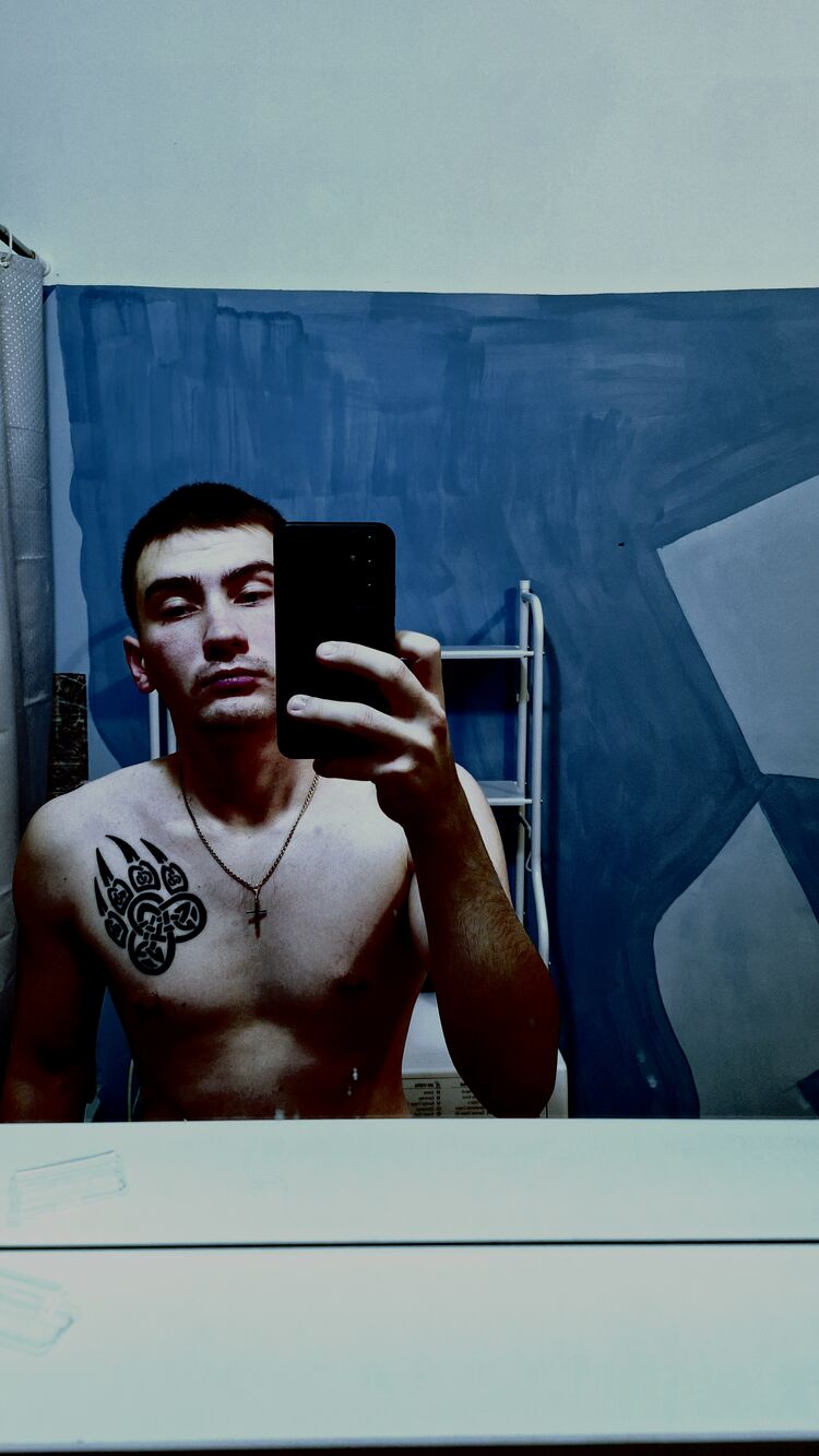  41493337  , 21 ,    