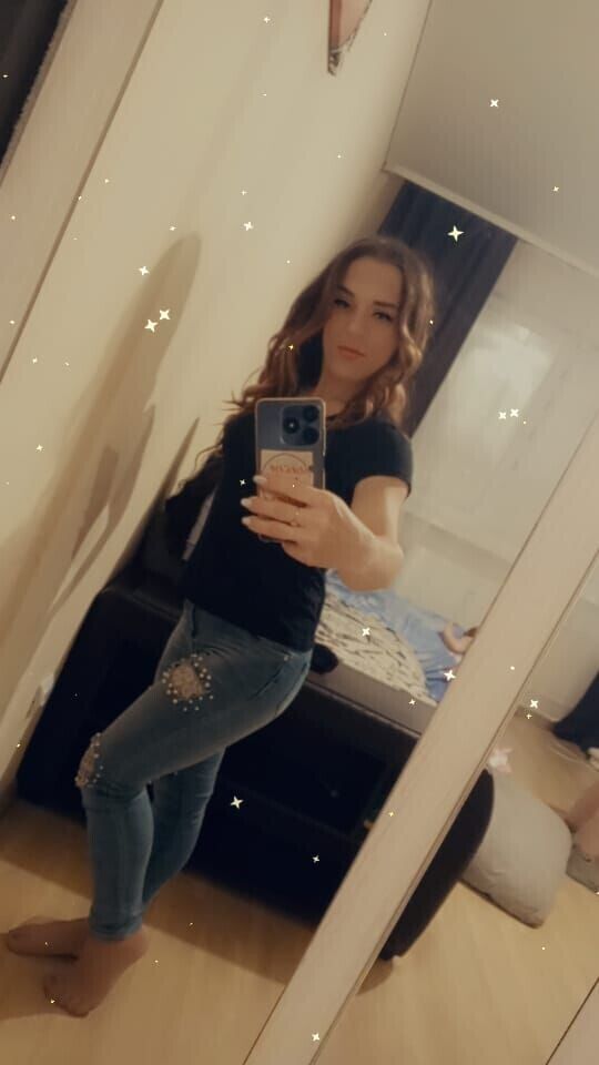  47715767  , 32 ,    