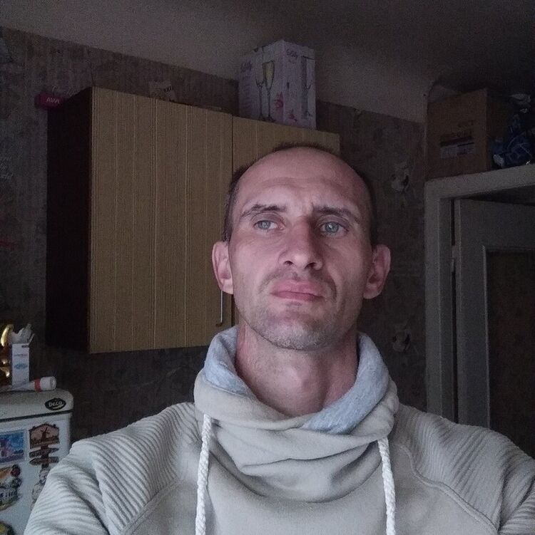  20417987  , 52 ,    