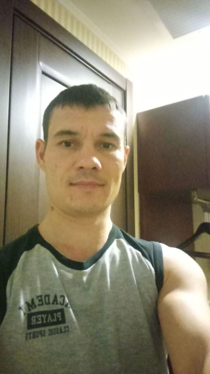  46602777   , 36 ,    