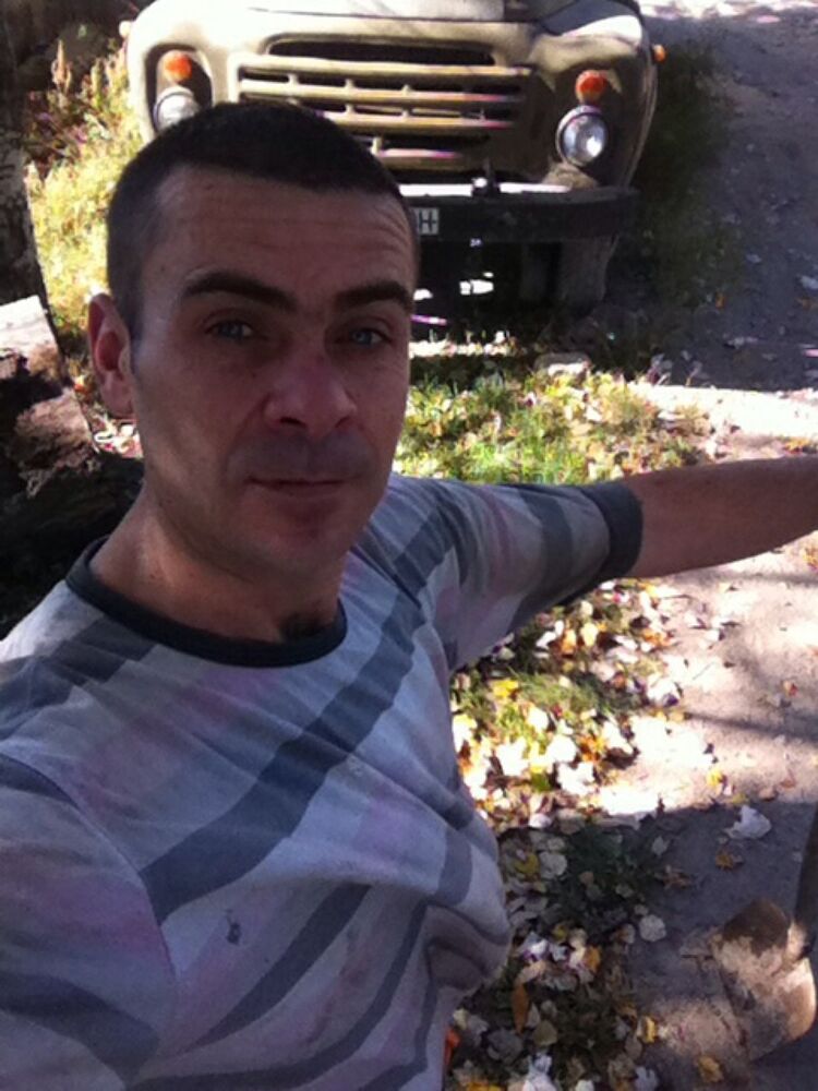  17148517  Andrei, 48 ,    