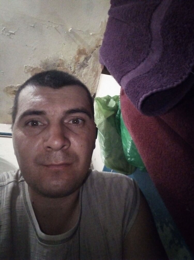  ,   Vasilii, 35 ,   ,   , 