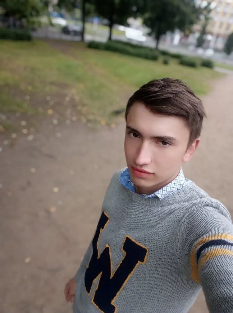  42922177  , 27 ,    