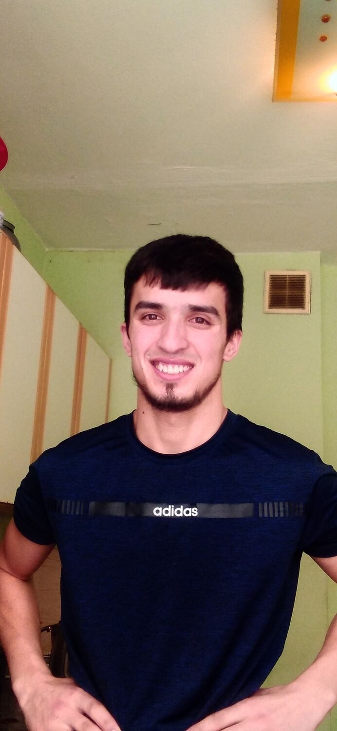  37617077  , 27 ,    -