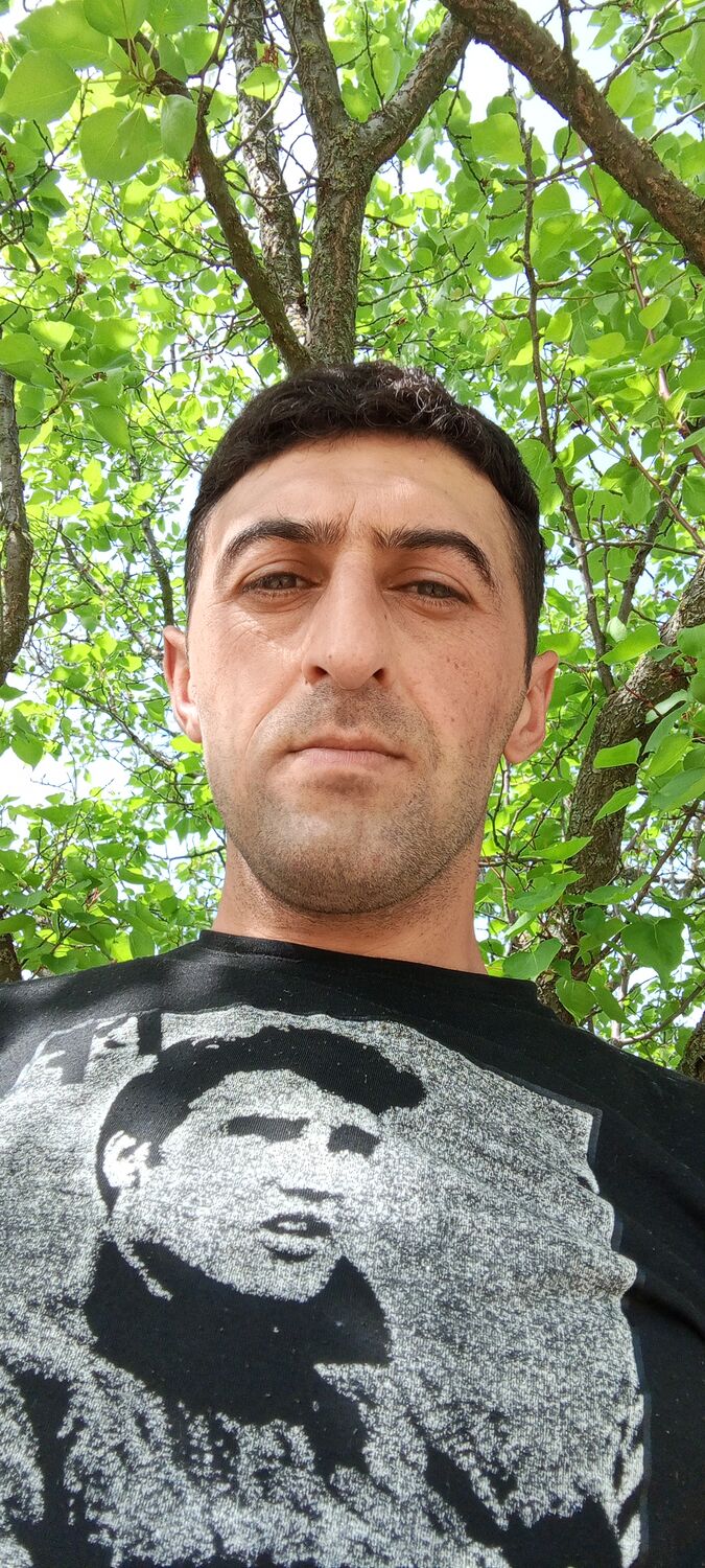  42840327  , 32 ,    