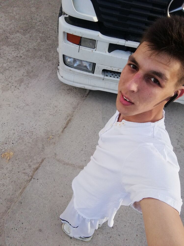  ,   Neal, 31 ,   ,   , c 