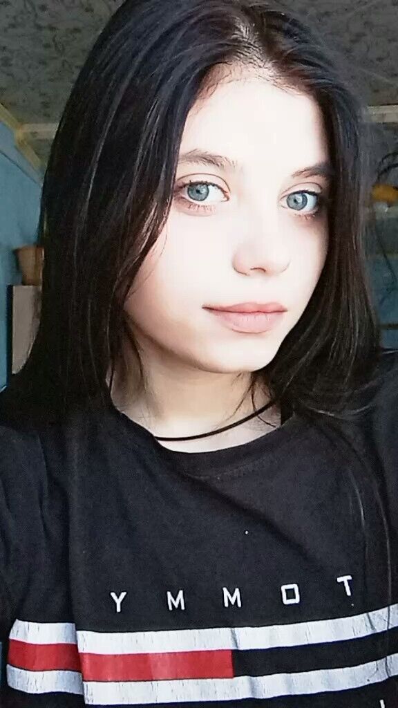  44103887  , 20 ,    