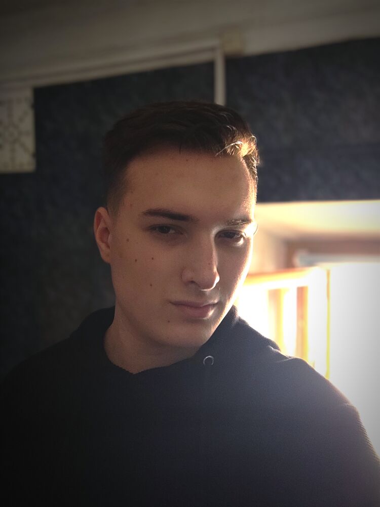  27528427  Yegor, 26 ,    